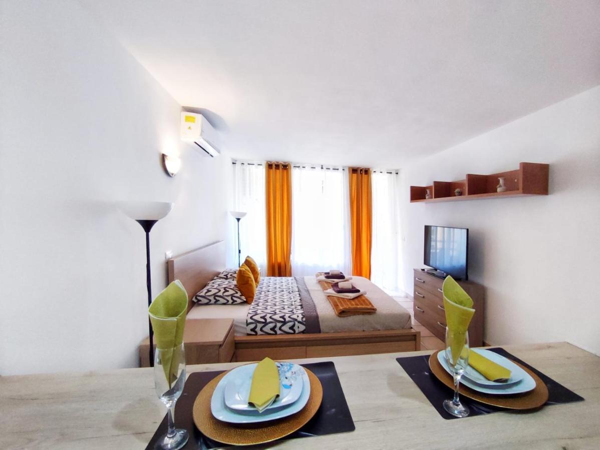 Chill Out Borinquen Apartamento Playa de las Americas  Exterior foto